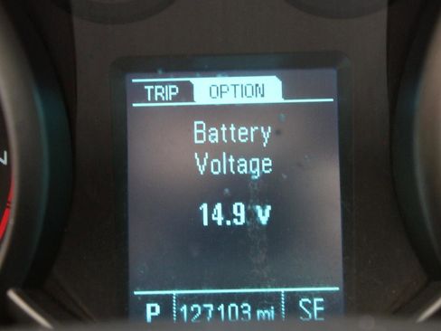 Used 2016 Chevrolet Cruze LT image 23