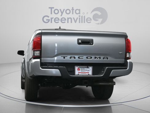 Used 2023 Toyota Tacoma SR5 w/ Technology Package RWD image 11