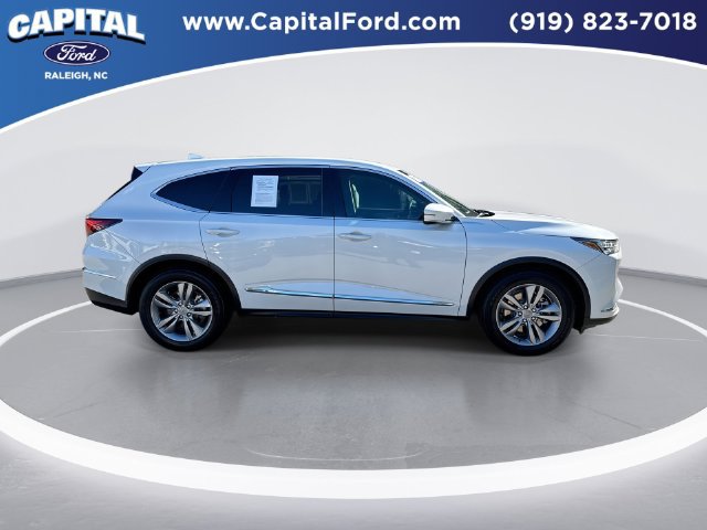Used 2023 Acura MDX SH-AWD image 9