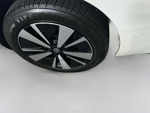 Used 2022 Nissan Altima 2.5 SV image 11