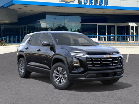 New 2026 Chevrolet Equinox LT w/ Convenience Package II AWD/4WD image 7
