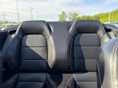 Used 2019 Ford Mustang GT Premium w/ Equipment Group 401A RWD image 23