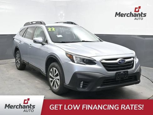 Used 2022 Subaru Outback Premium AWD/4WD image 1
