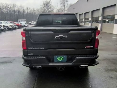 Used 2022 Chevrolet Silverado 1500 RST image 7