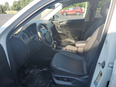 Used 2020 Volkswagen Tiguan SE AWD/4WD image 5