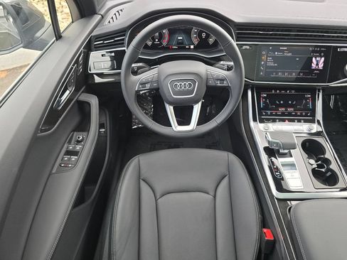 Used 2026 Audi Q7 2.0T Premium Plus w/ Premium Plus Package AWD/4WD image 37