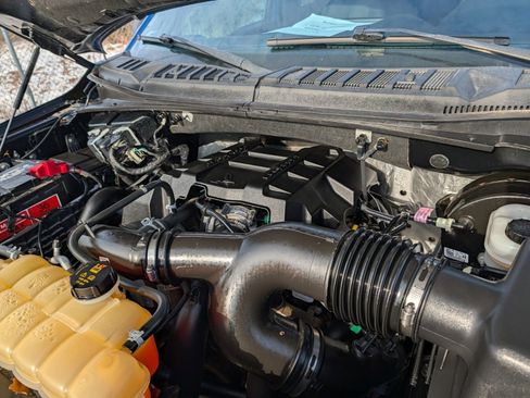 Used 2018 Ford F150 XLT w/ Equipment Group 302A Luxury image 32