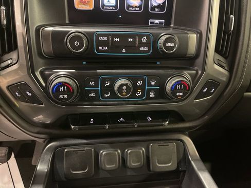 Used 2016 Chevrolet Silverado 1500 LTZ Z71 image 14