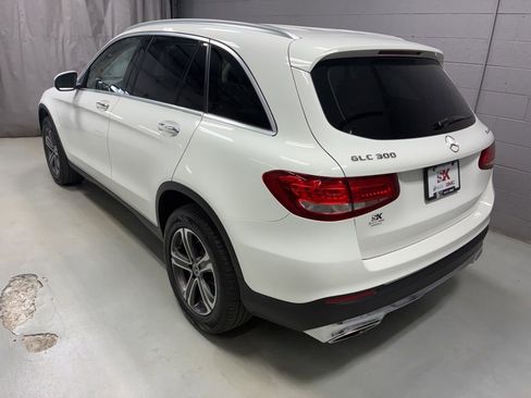 Used 2019 Mercedes-Benz GLC 300 4MATIC image 30