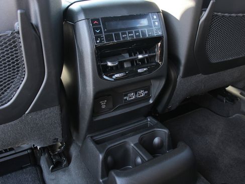 New 2025 Jeep Grand Cherokee L Limited image 25