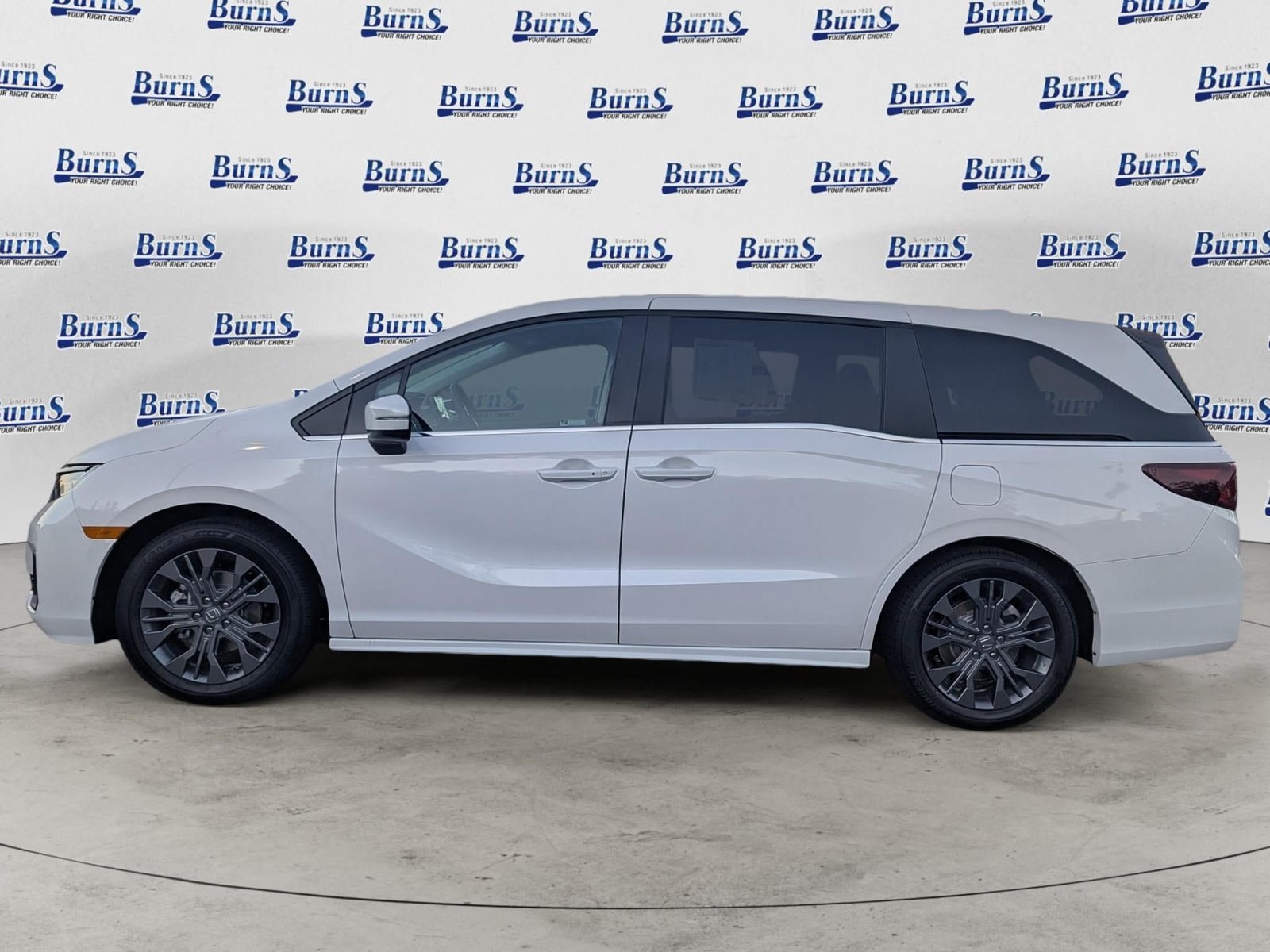 New 2027 Honda Odyssey Touring image 6