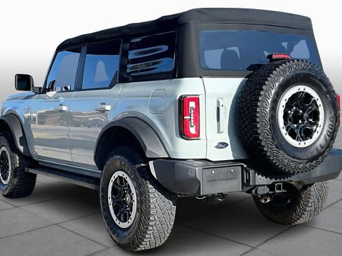 Used 2022 Ford Bronco Outer Banks w/ Sasquatch Package image 11