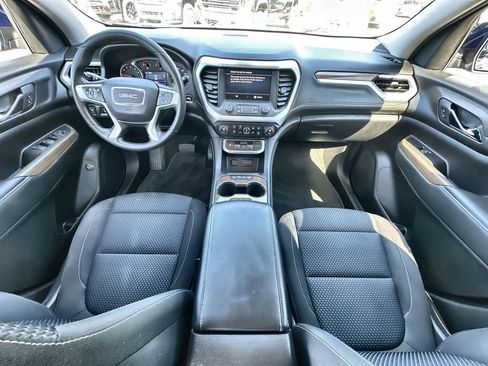 Certified 2023 GMC Acadia SLE w/ Driver Convenience Package image 20