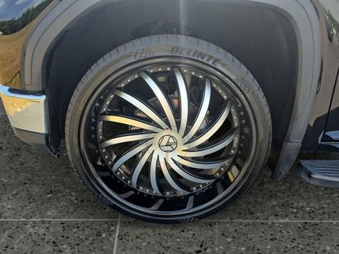 Used 2022 GMC Sierra 1500 SLT w/ SLT Premium Plus Package image 14