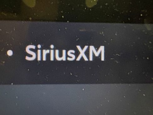 Used 2023 Toyota Crown Limited image 26