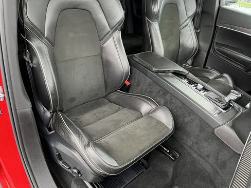 Used 2016 Volvo XC90 T6 R-Design w/ Vision Package image 28