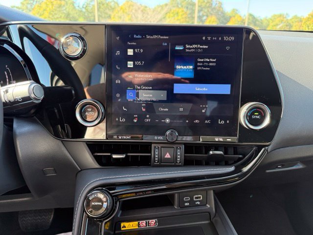 Used 2025 Lexus NX 350h AWD w/ Cold Area Package image 19