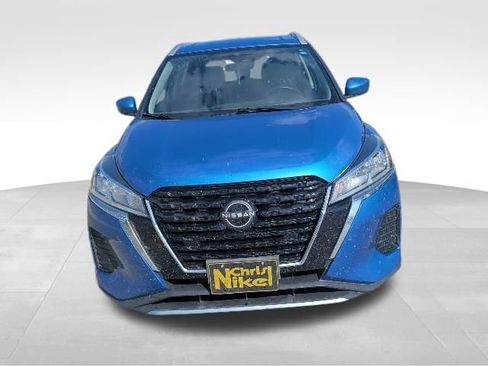 Used 2023 Nissan Kicks SV FWD image 8