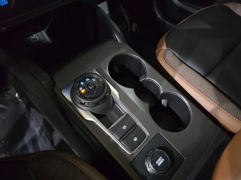 New 2025 Ford Bronco Sport Outer Banks w/ Outer Banks Tech Package+ AWD/4WD image 29