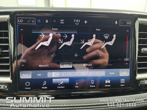 New 2027 Chrysler Pacifica Select AWD/4WD image 46