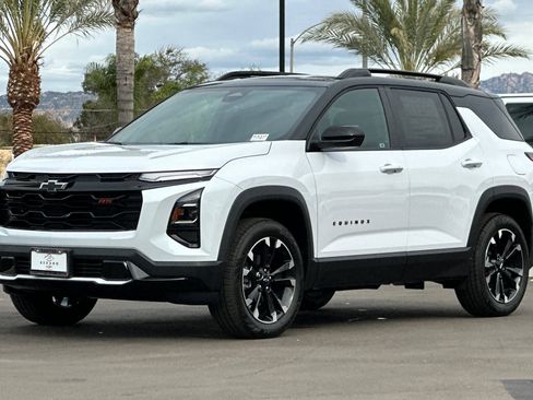 New 2026 Chevrolet Equinox RS w/ LPO, Floor Liner Package image 8