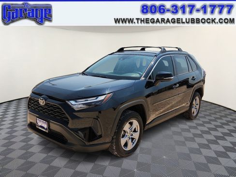 Used 2025 Toyota RAV4 XLE w/ Convenience Package AWD/4WD image 1