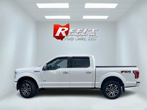 Used 2016 Ford F150 Platinum w/ Equipment Group 701A Luxury AWD/4WD image 12