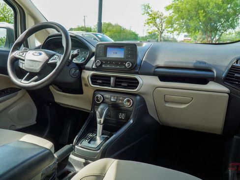 Used 2018 Ford EcoSport S image 16