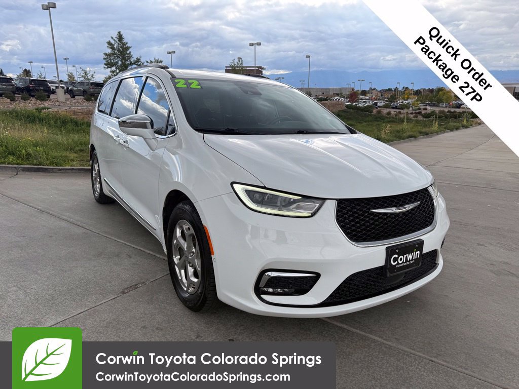 Used 2022 Chrysler Pacifica Limited FWD 360° Tour