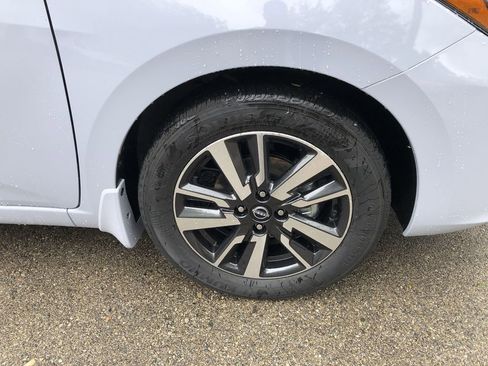 Certified 2025 Nissan Versa SV w/ Trunk Package image 14