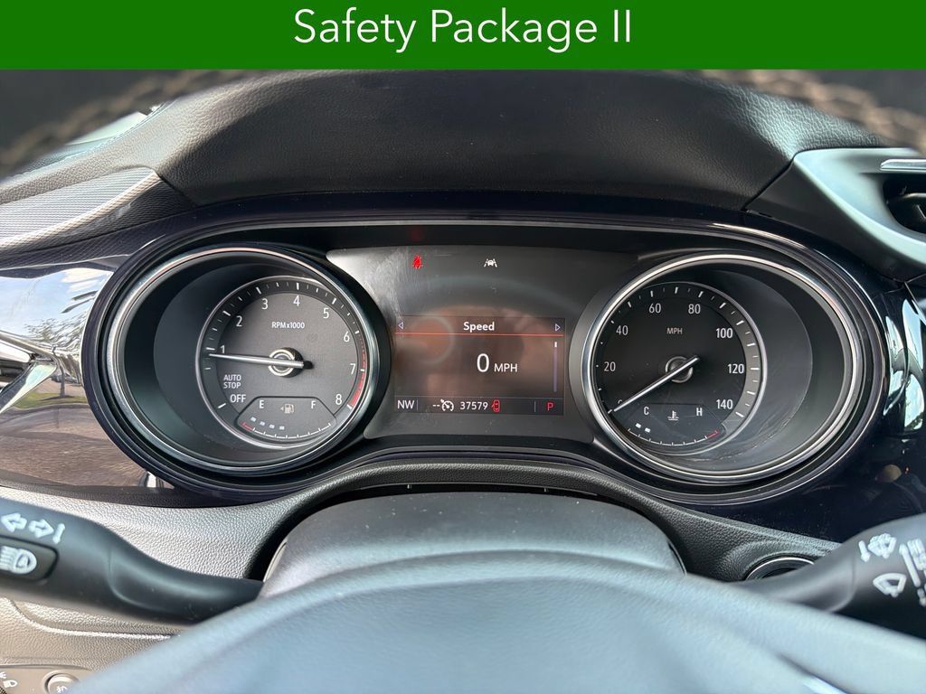 Certified 2023 Buick Encore GX Select w/ Sport Touring Package FWD image 18