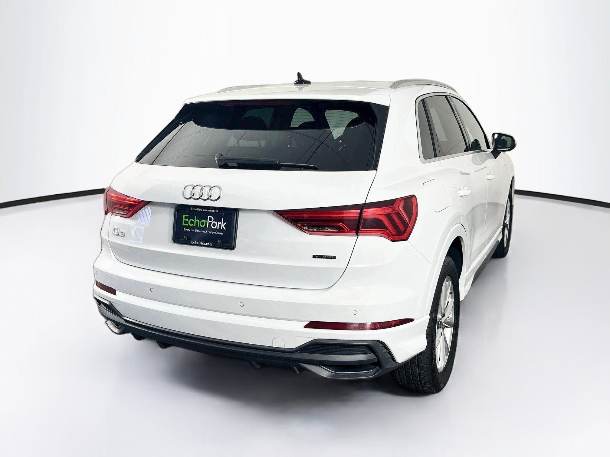 Used 2025 Audi Q3 2.0T Premium AWD/4WD image 9