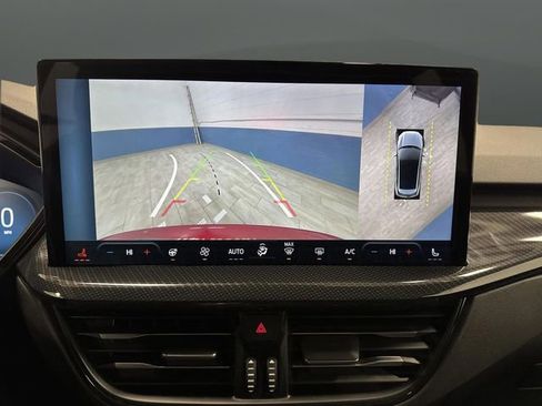 Used 2024 Ford Escape ST-Line Select w/ Tech Pack #2 image 10