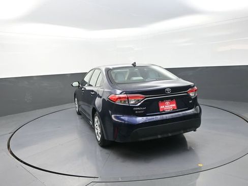 Used 2024 Toyota Corolla LE image 58