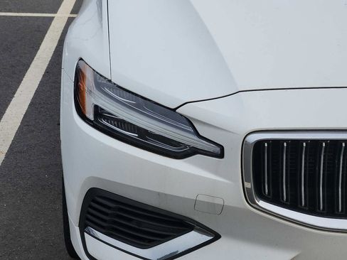 Used 2021 Volvo S60 T8 Inscription w/ Climate Package image 3