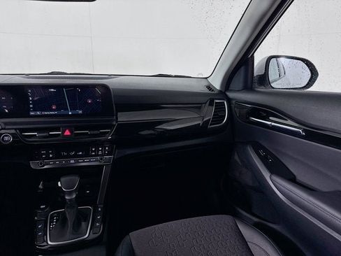 Certified 2025 Kia Seltos S image 23