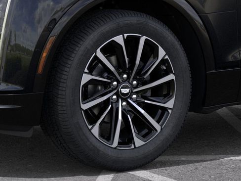 New 2025 Cadillac Lyriq Sport image 9