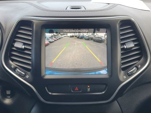 Used 2022 Jeep Cherokee Latitude Lux image 29