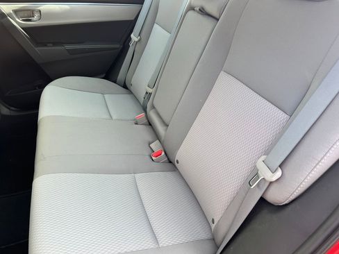 Used 2016 Toyota Corolla L image 12