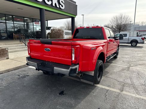 Used 2025 Ford F350 XLT image 8