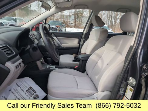 Used 2016 Subaru Forester 2.5i w/ Alloy Wheel Package image 10