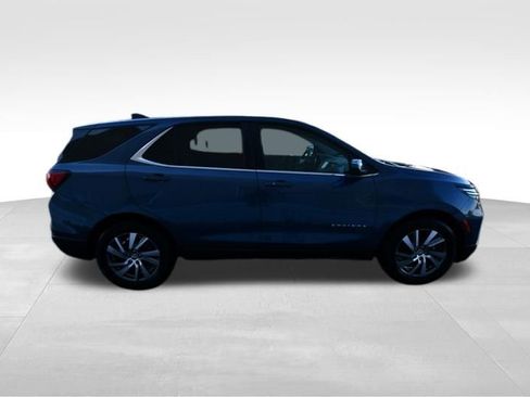 Used 2024 Chevrolet Equinox LT AWD/4WD image 9