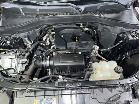 Used 2020 Ford Explorer 4WD image 6