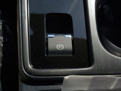 New 2026 Subaru Outback Premium image 31