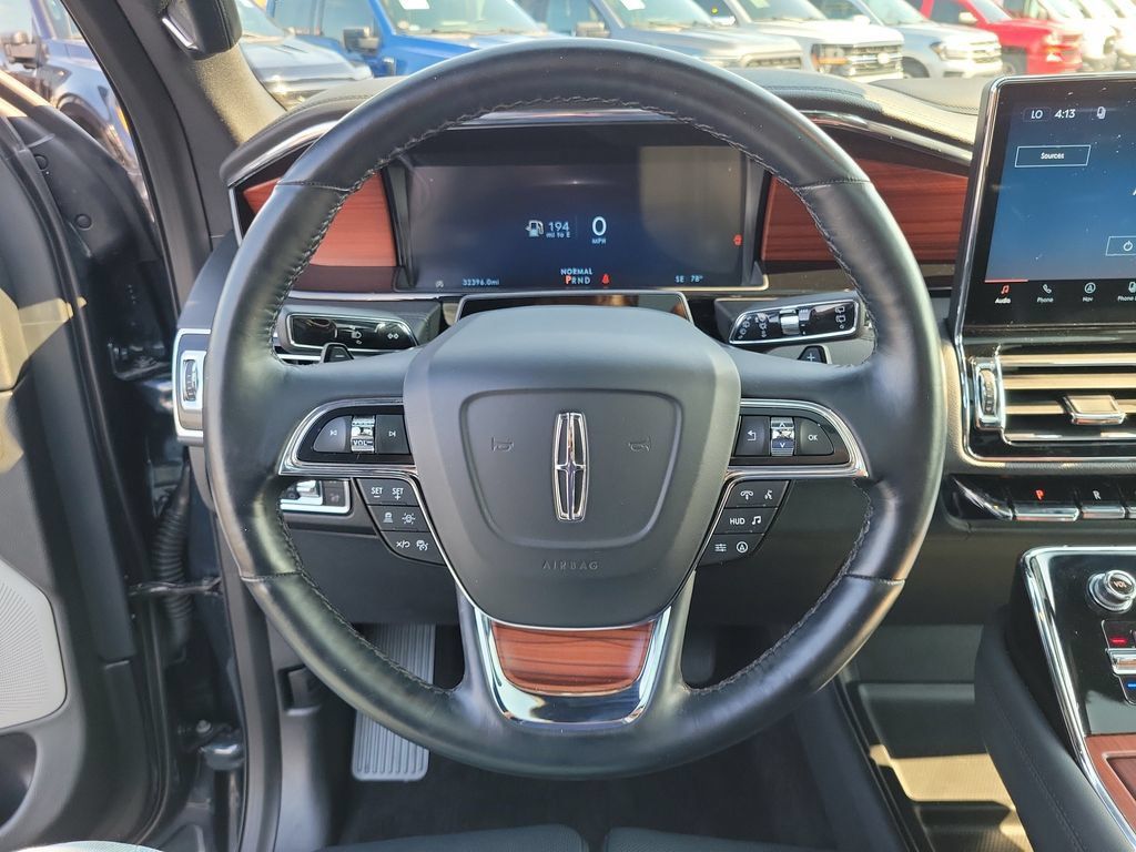 Certified 2022 Lincoln Navigator L Reserve AWD/4WD image 24