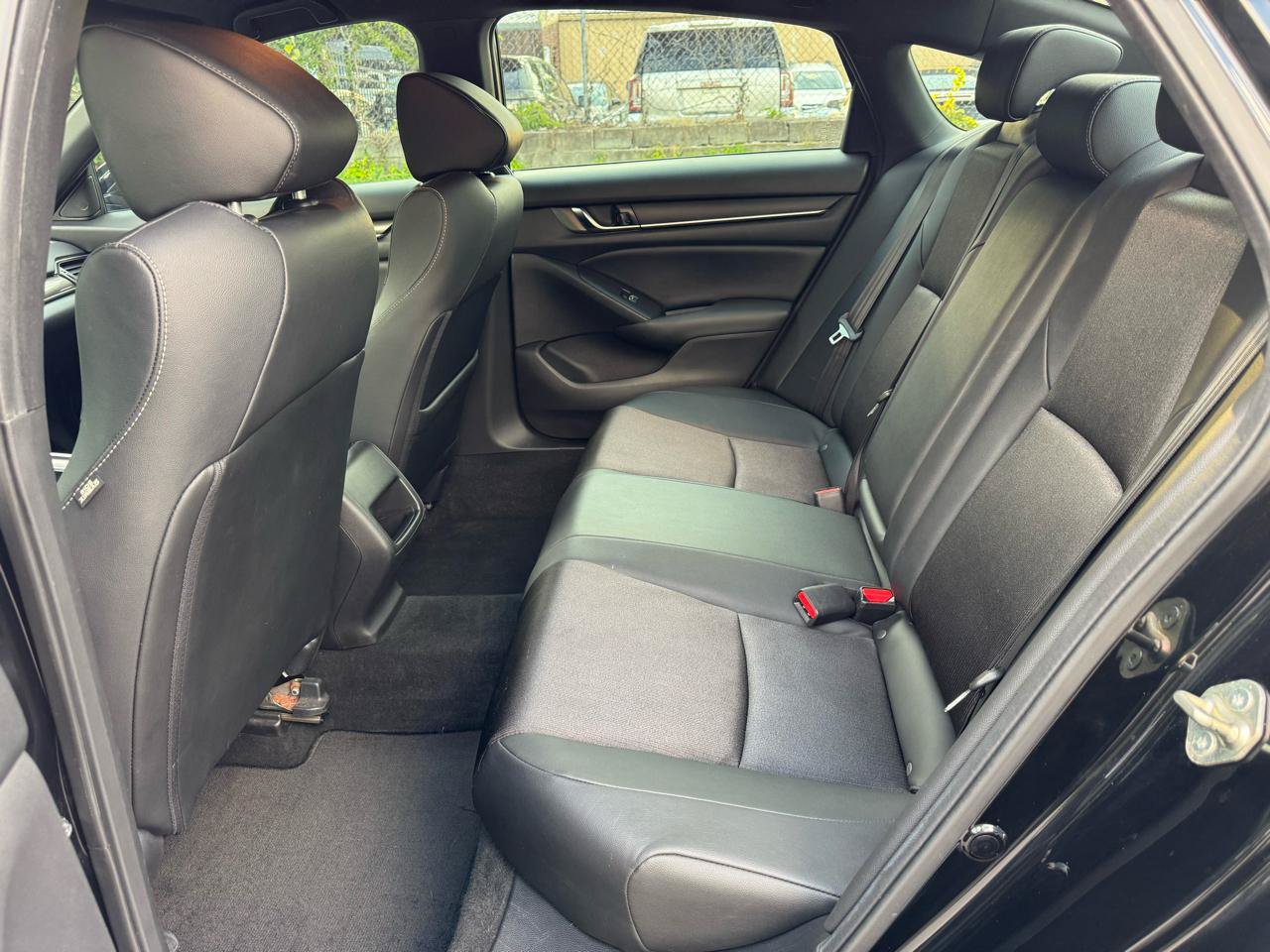 Used 2019 Honda Accord Sport image 15