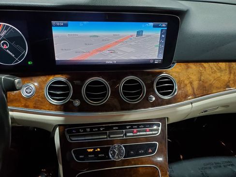 Used 2020 Mercedes-Benz E 350 Sedan image 30