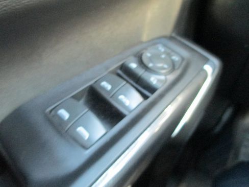 Used 2022 GMC Sierra 1500 AT4 image 23