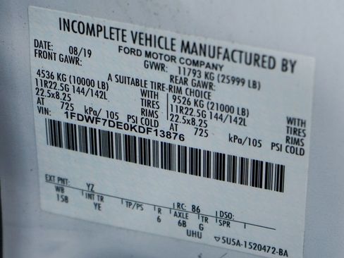 Used 2019 Ford F750 2WD Regular Cab Super Duty image 58