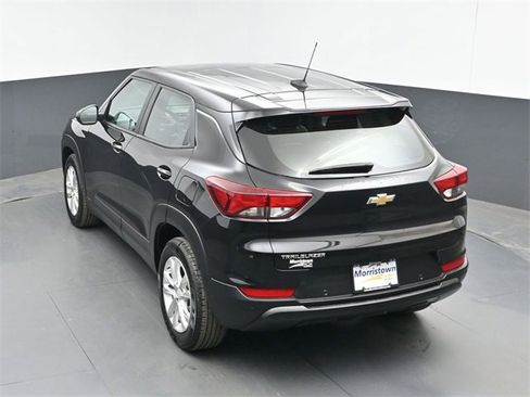 Used 2022 Chevrolet TrailBlazer LS image 35